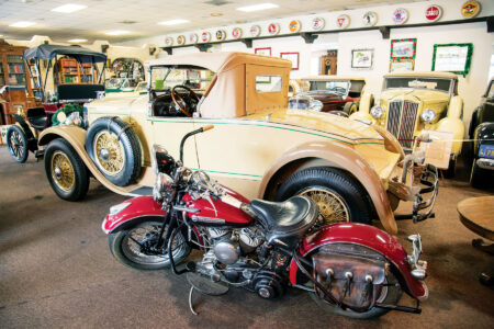 Deer Park Winery and Auto Museum Image